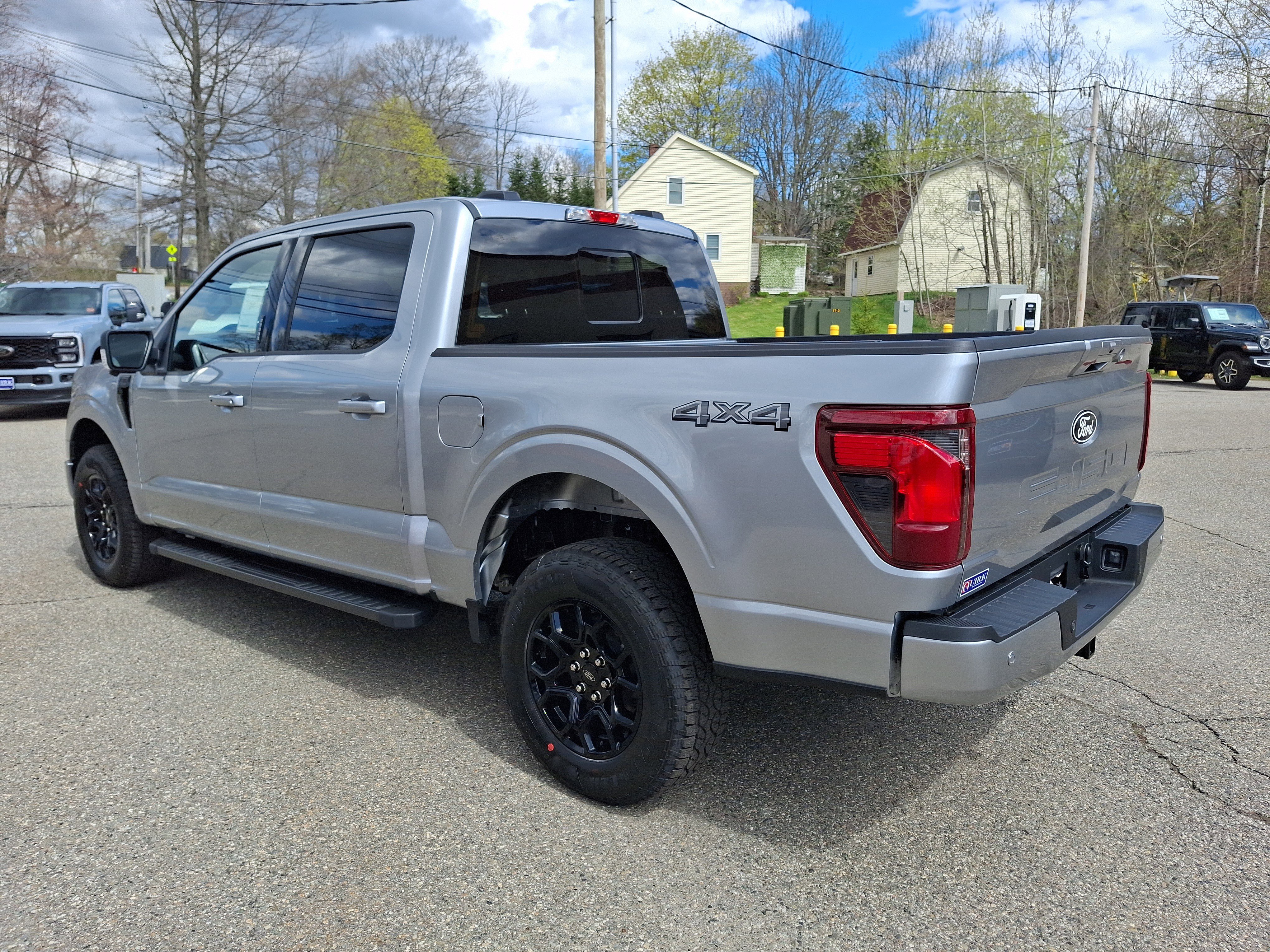 New 2026 Iconic Silver Metallic Ford XLT image 5