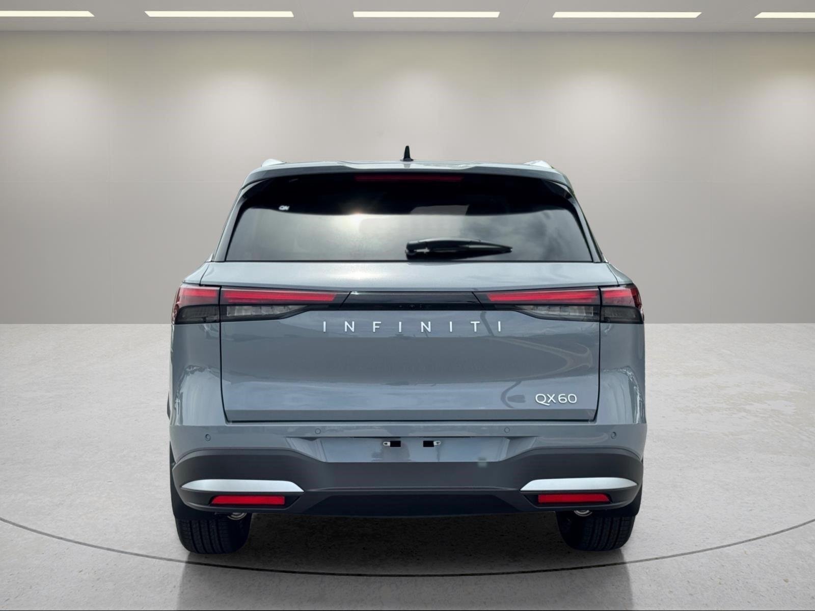 New 2027 HARBOR GRAY INFINITI Luxe FWD image 4
