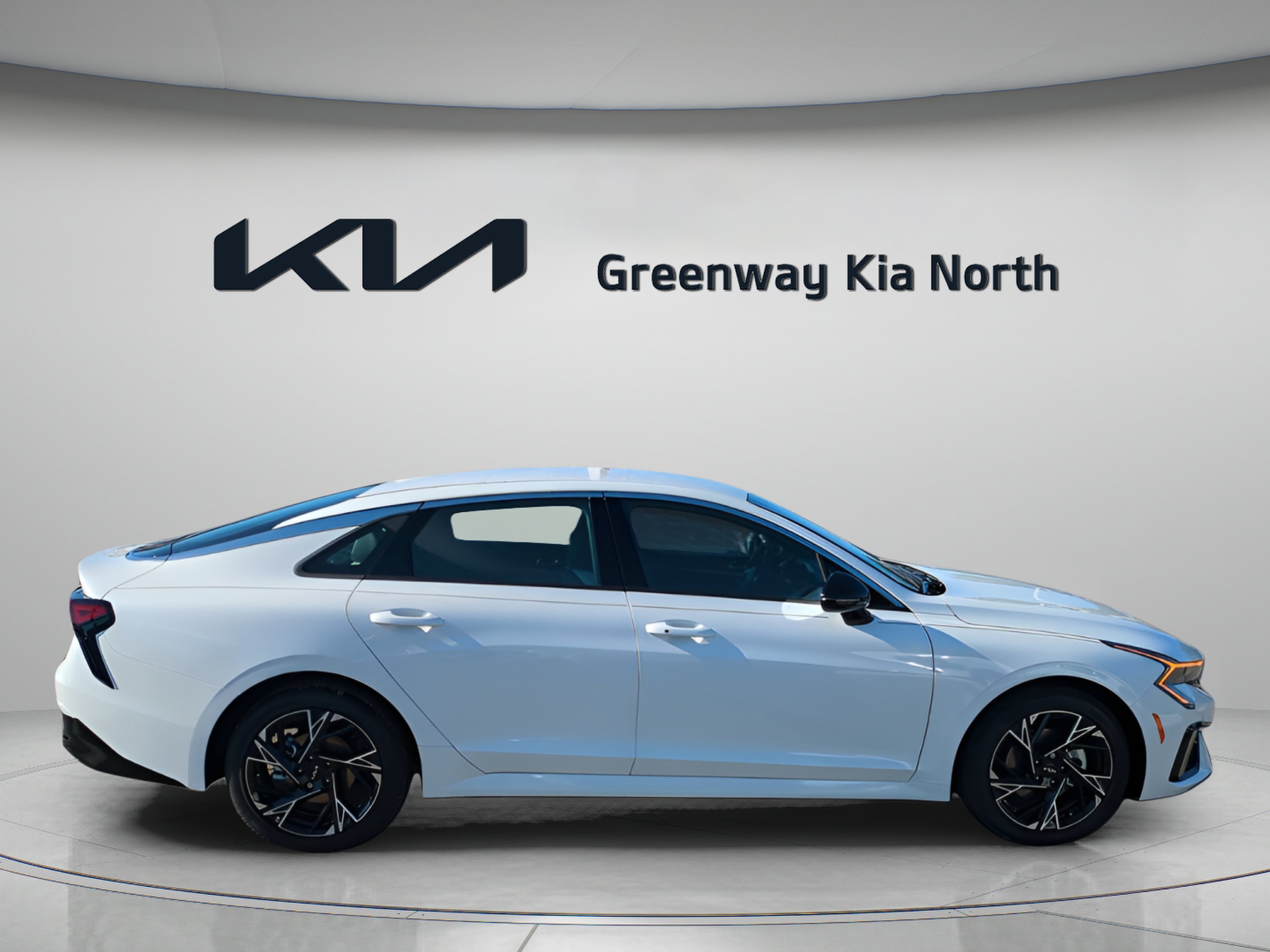 New 2026 Snow White Pearl Kia GT-Line image 9