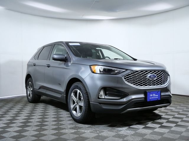 2024 Ford Edge SEL AWD's photo