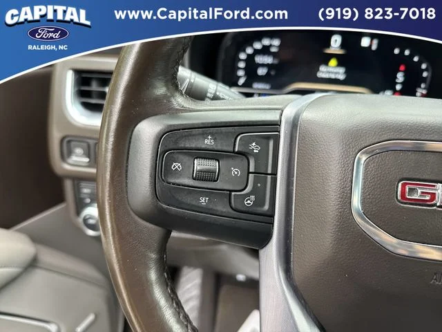 Used 2022 White GMC SLT image 22