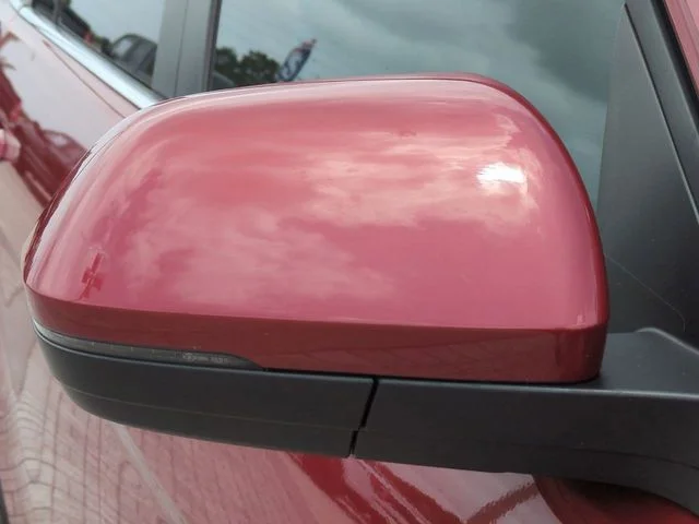 Certified Used 2018 Fortana Red Metallic Volkswagen 3.6L V6 SE image 12