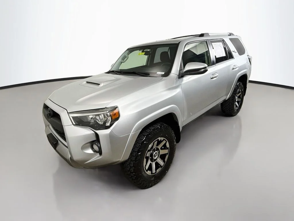 Used 2018 Classic Silver Metallic Toyota TRD Off Road Premium image 3