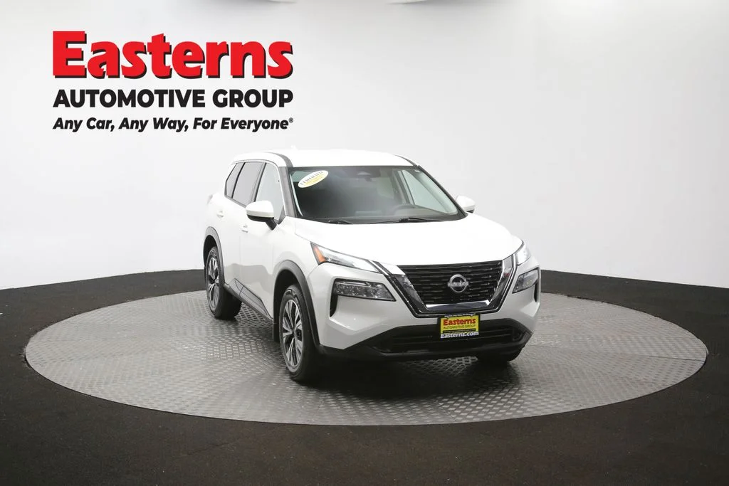 Used 2023 White Nissan SV image 50
