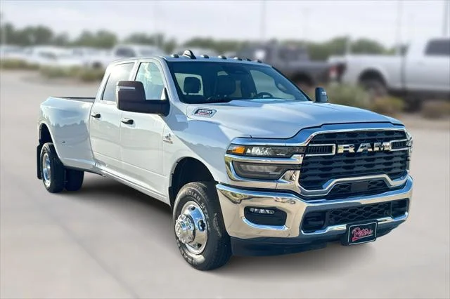 New 2026 Bright White Clear-Coat Exterior Paint RAM Tradesman image 1