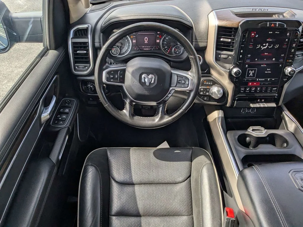 Used 2021 Blue Ram Laramie image 16