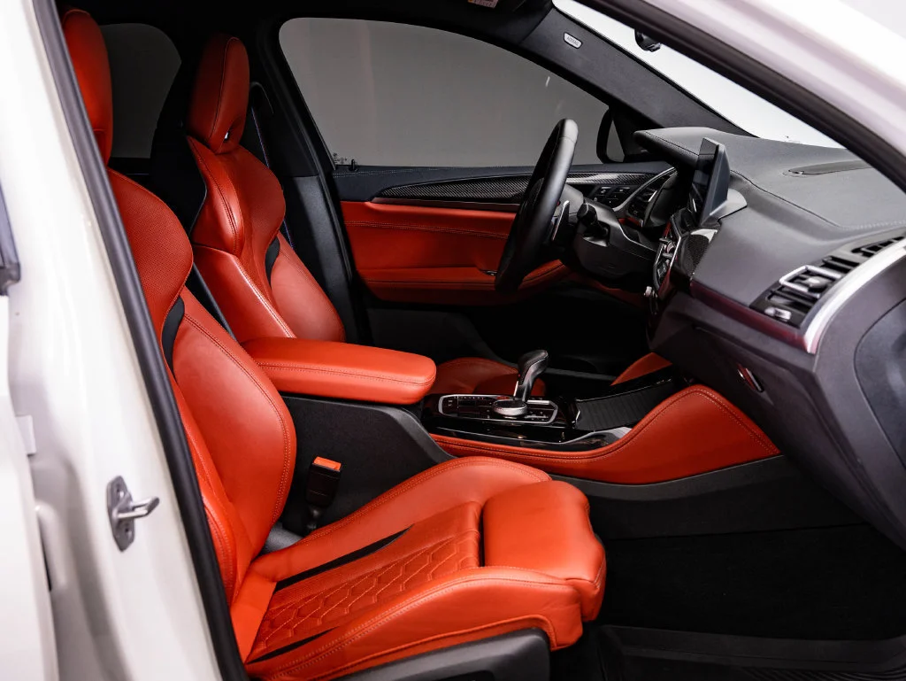 Used 2024 Alpine White BMW  image 24
