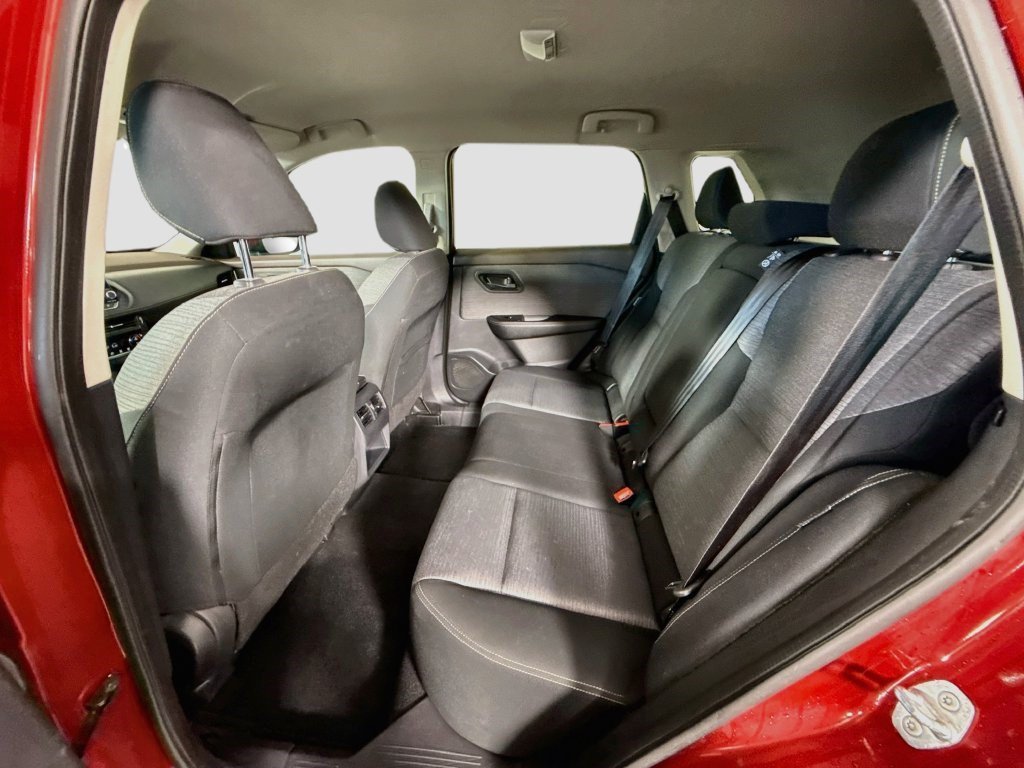 Used 2021 Scarlet Ember Tintcoat Nissan S image 21