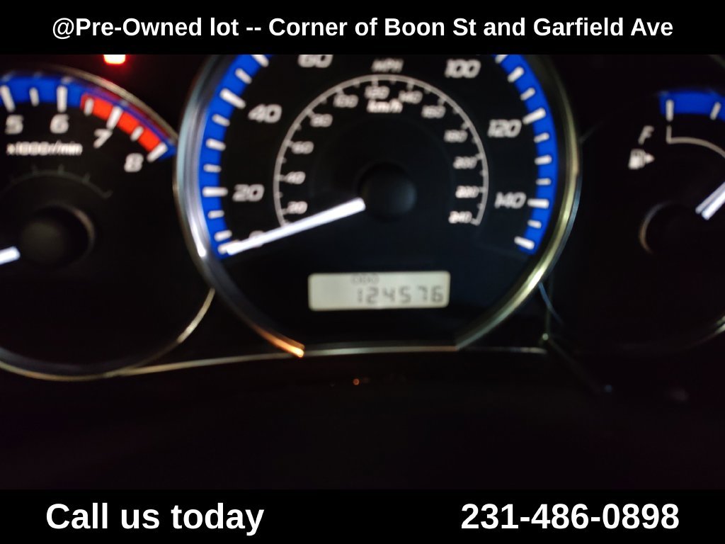 Used 2011 White Subaru 2.5X image 22