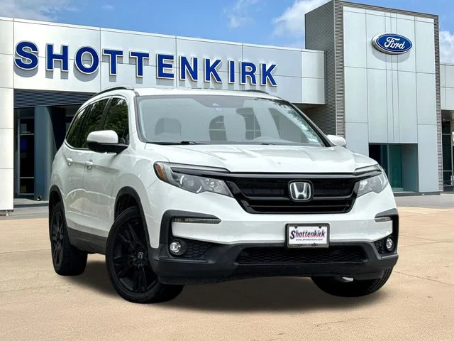 2021 Honda Pilot SE AWD's photo