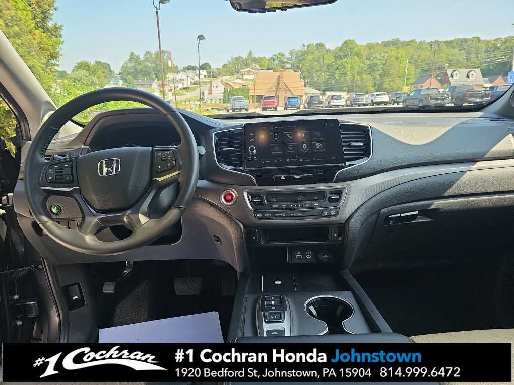 Used 2025 Modern Steel Metallic Honda RTL image 19