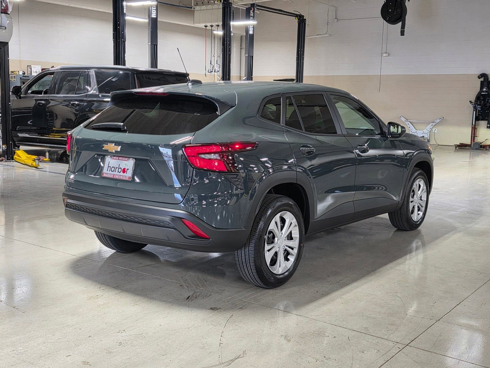 2026 Chevrolet Trax LS - Photo 7