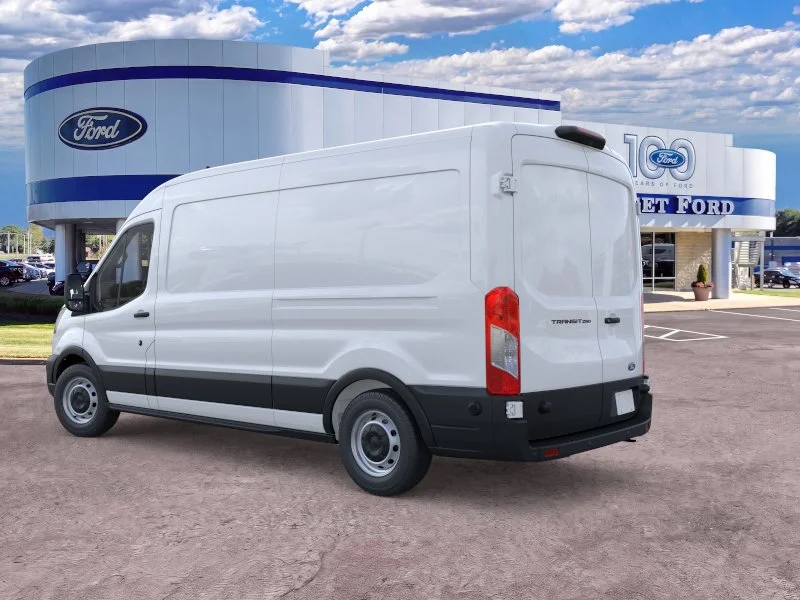 New 2026 Oxford White Ford Base image 4