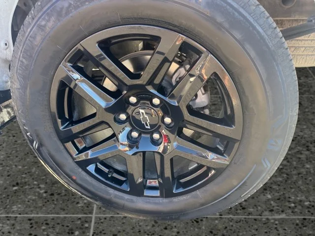 2024 Chevrolet Silverado 1500 RST - Photo 15