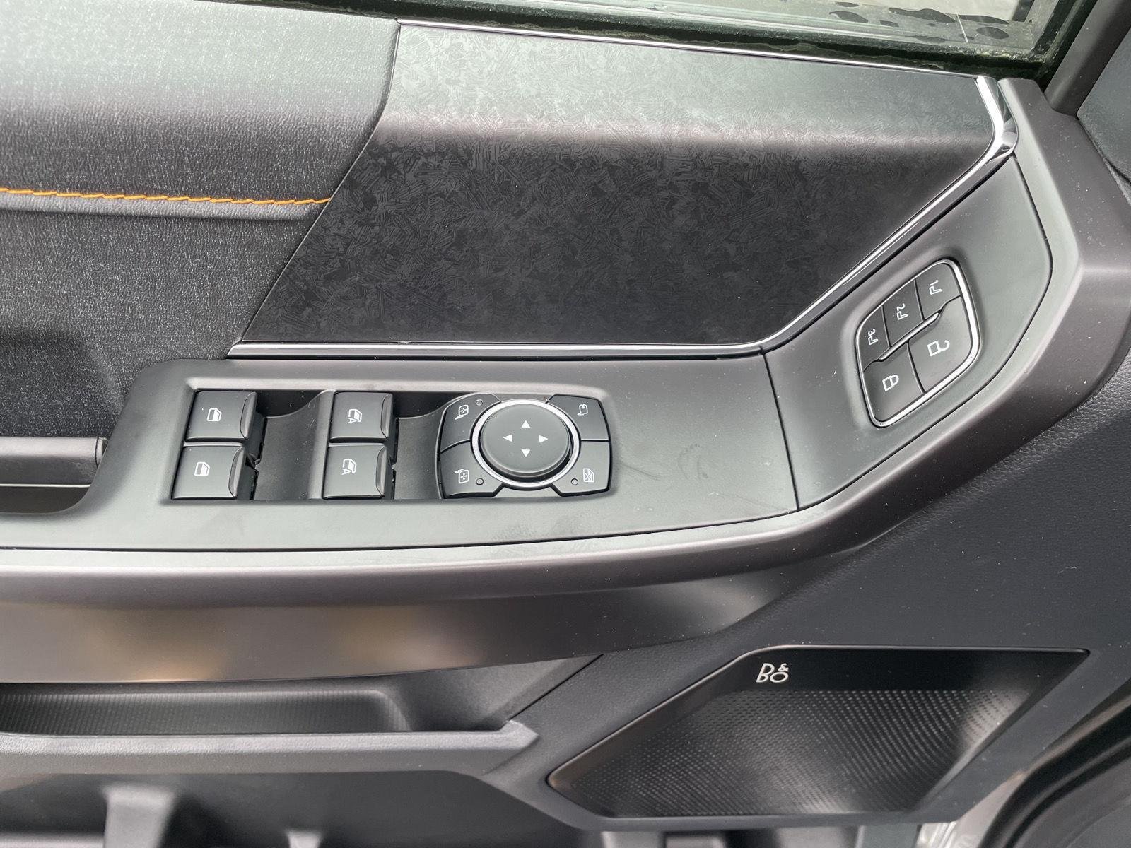 New 2026 Carbonized Gray Metallic Ford Tremor® image 12