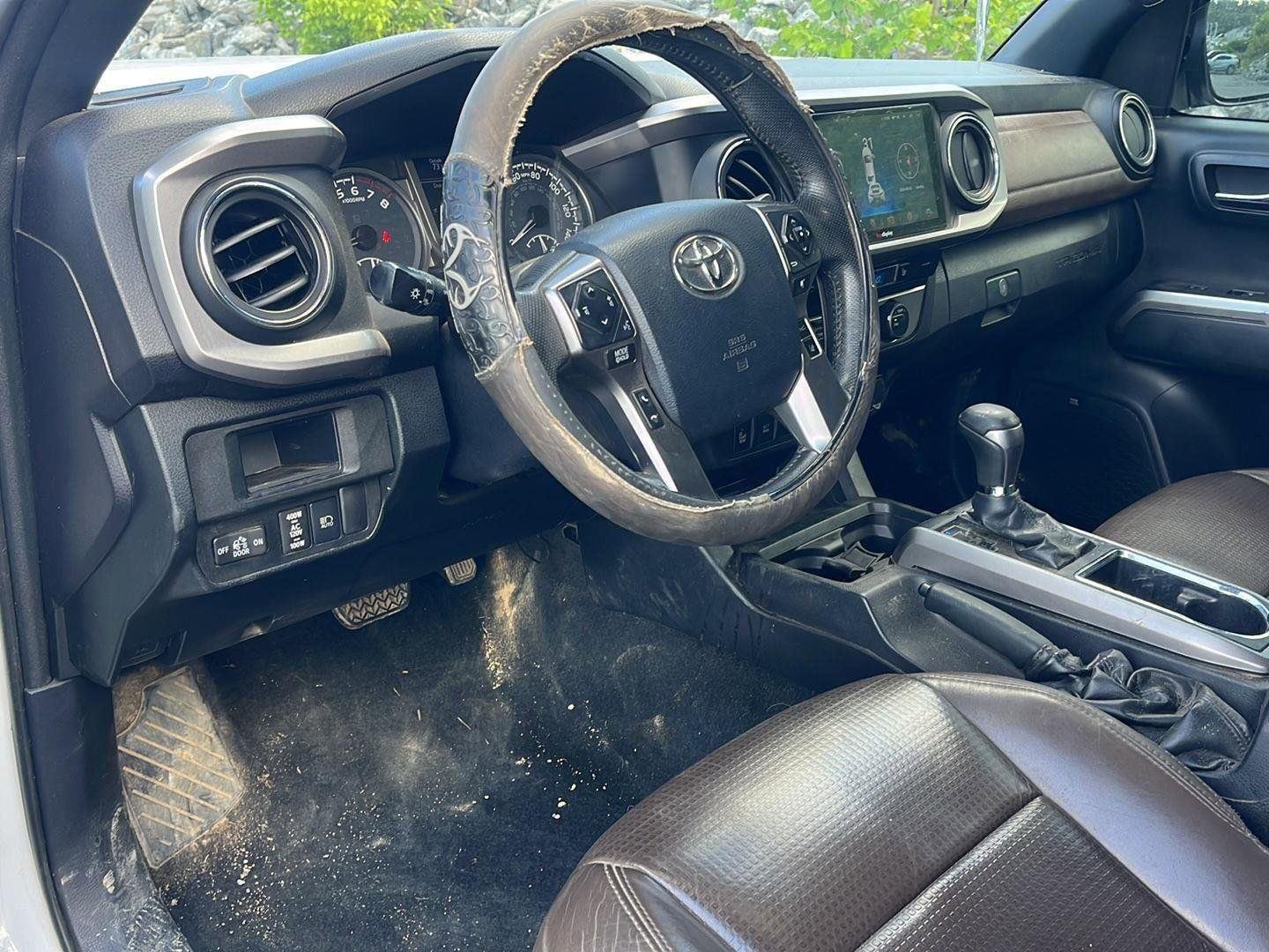 Used 2019 Super White Toyota Limited image 10
