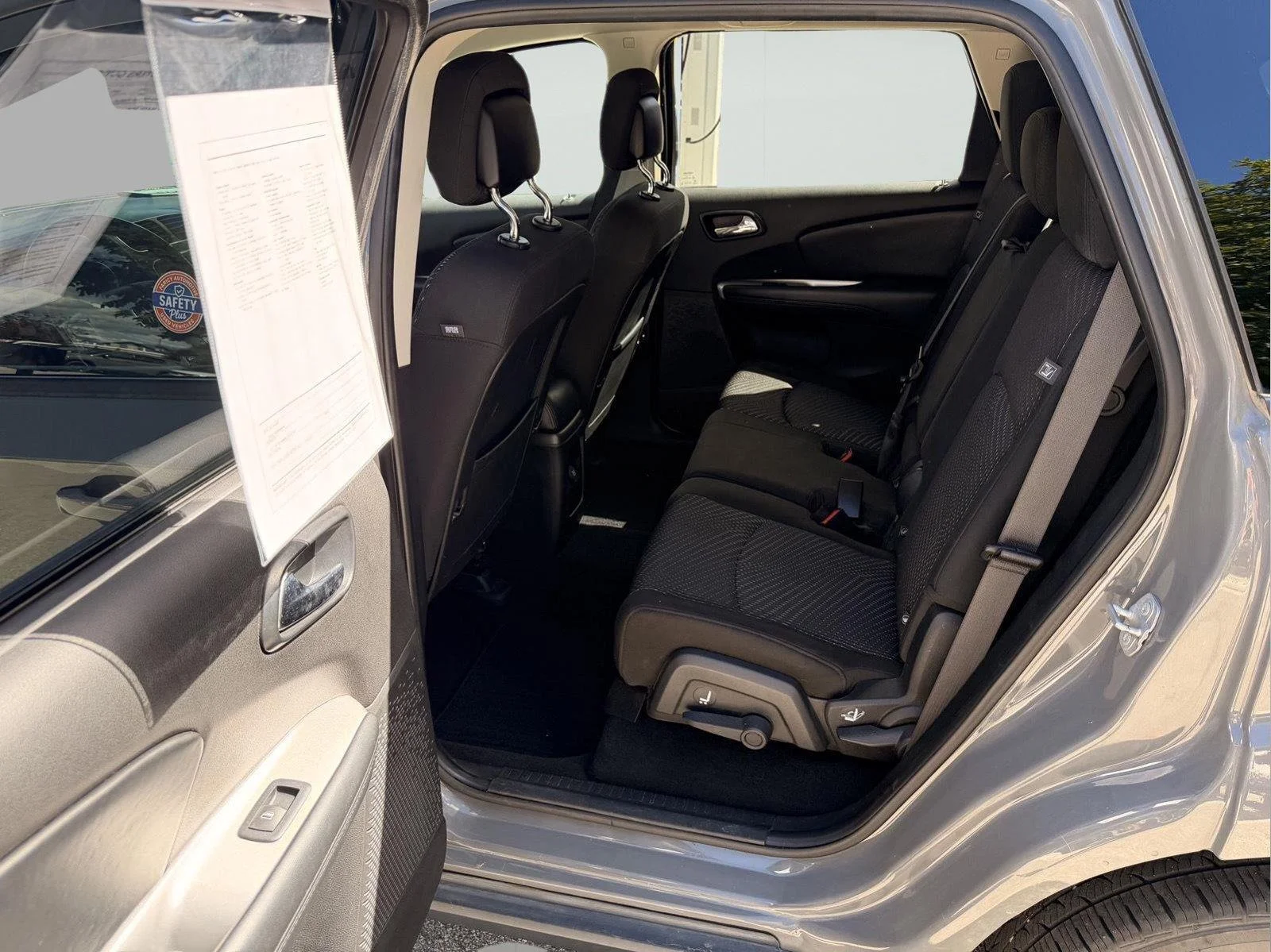 Used 2020 Destroyer Gray Clearcoat Dodge SE Value image 9