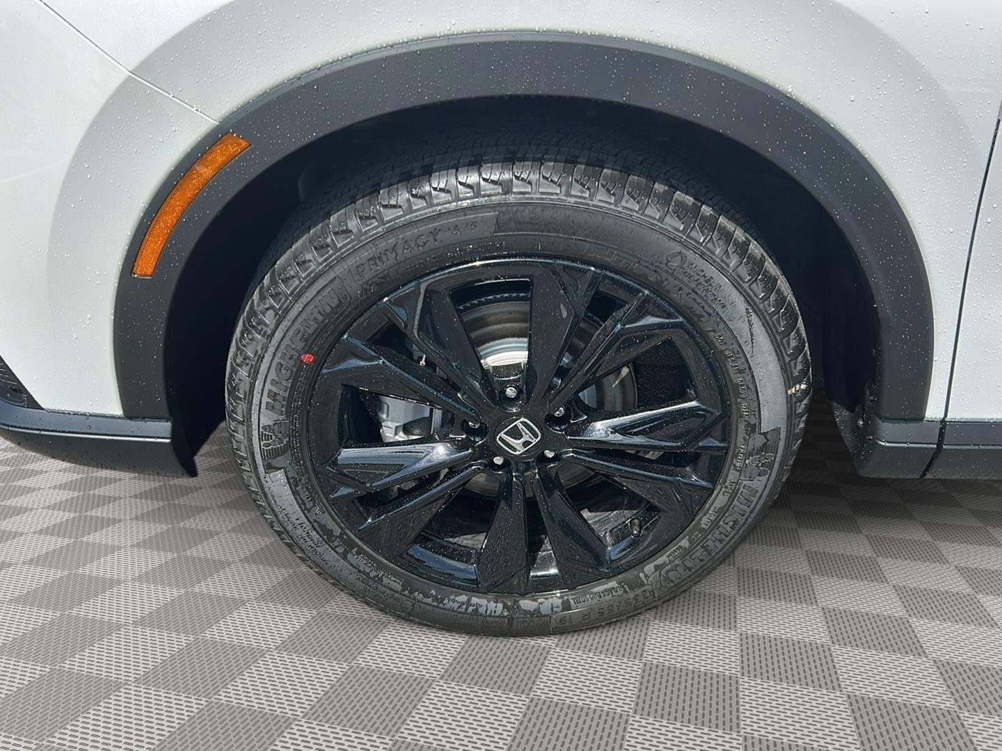 New 2026 Platinum White Pearl Honda Sport Touring image 2