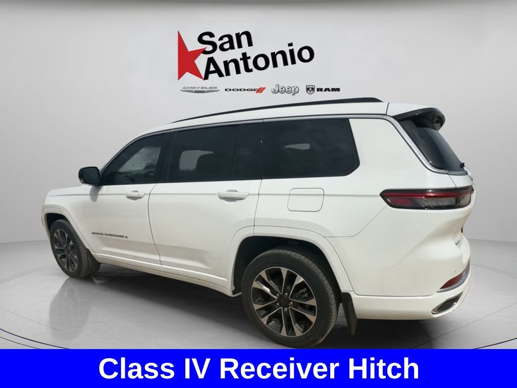 New 2025 Bright White Clear-Coat Exterior Paint Jeep Overland image 10