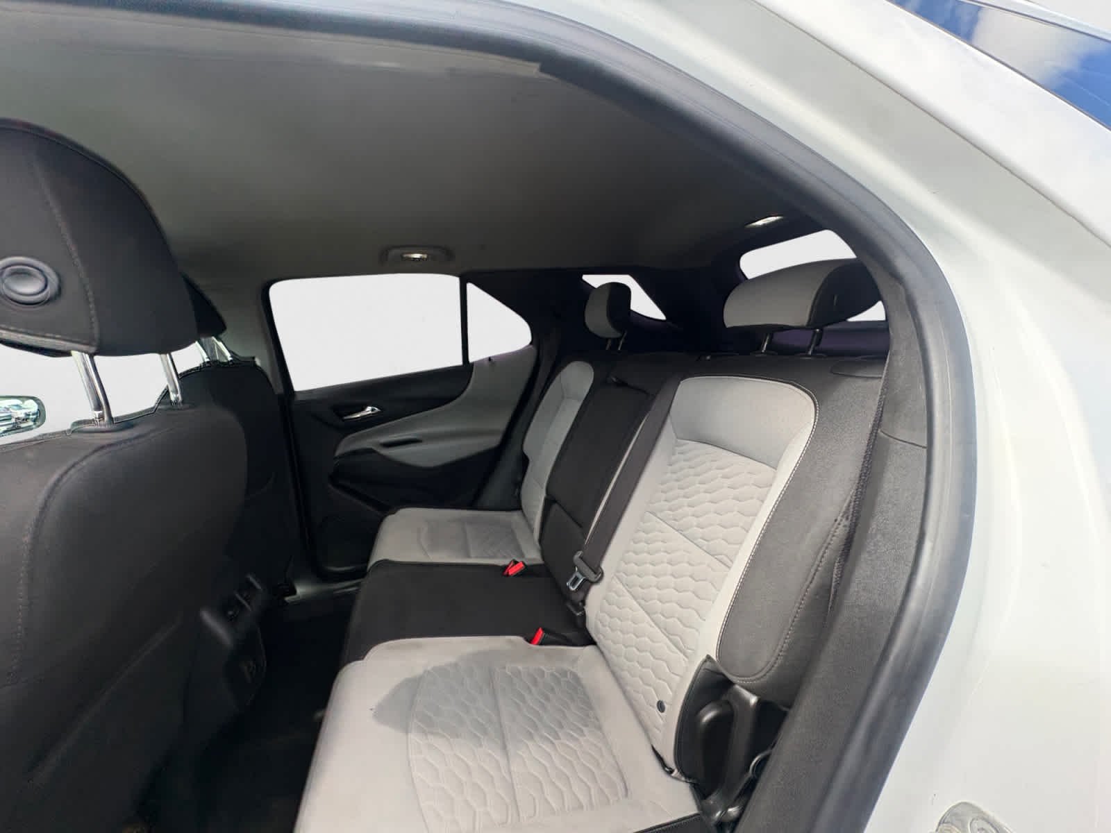 Used 2019 Summit White Chevrolet LS image 20