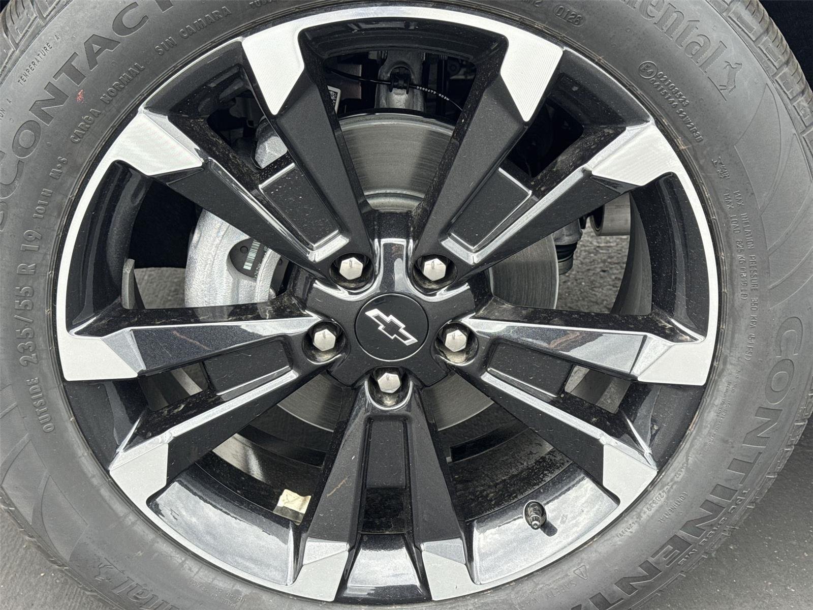 New 2026 Sterling Gray Metallic Chevrolet RS image 40