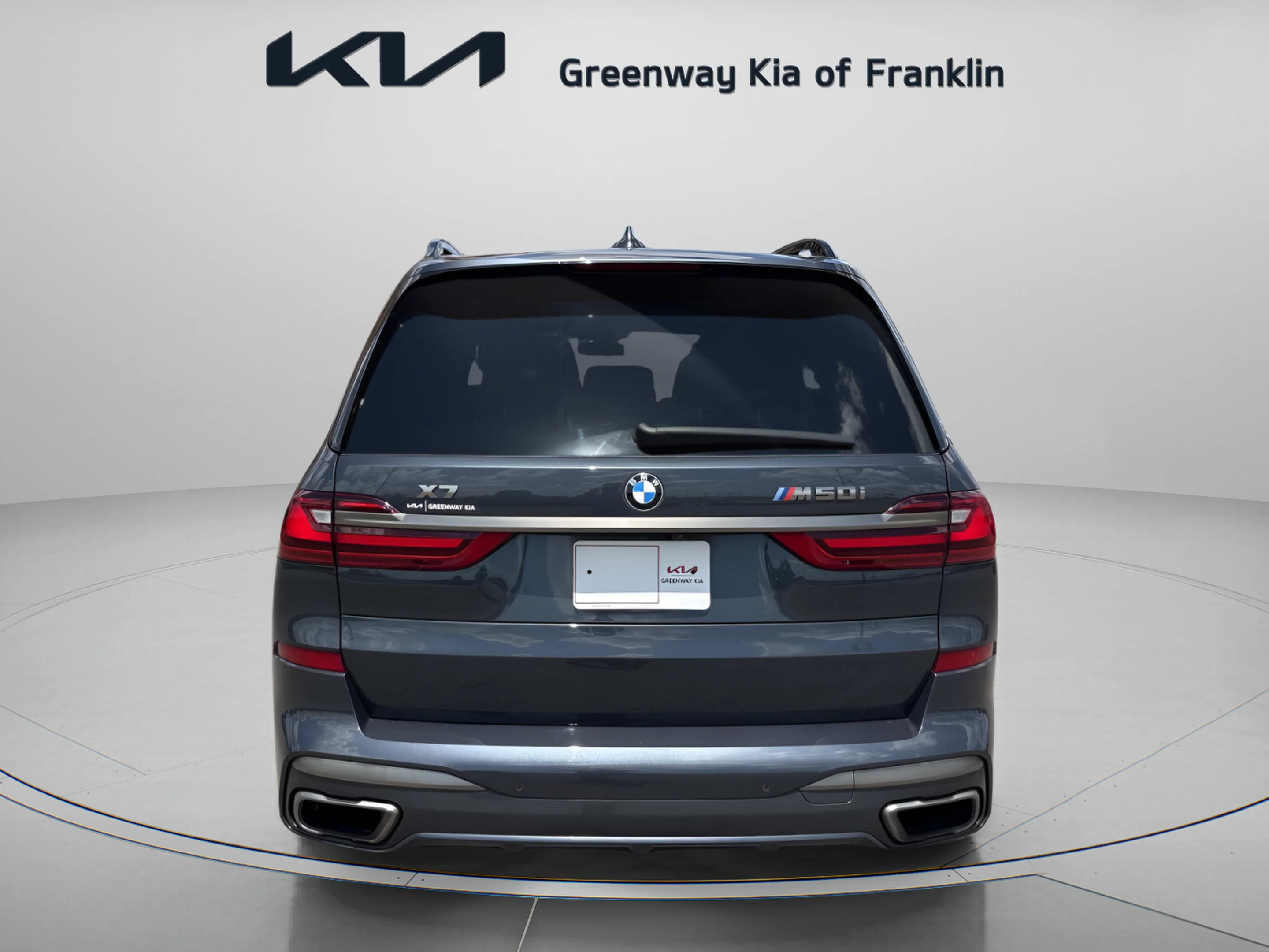 Used 2022 Arctic Grey Metallic BMW M50i image 6