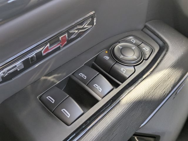 2026 GMC Sierra 1500 AT4X - Photo 24