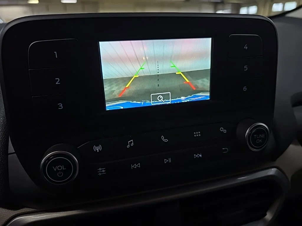 Used 2020 White Ford S image 24