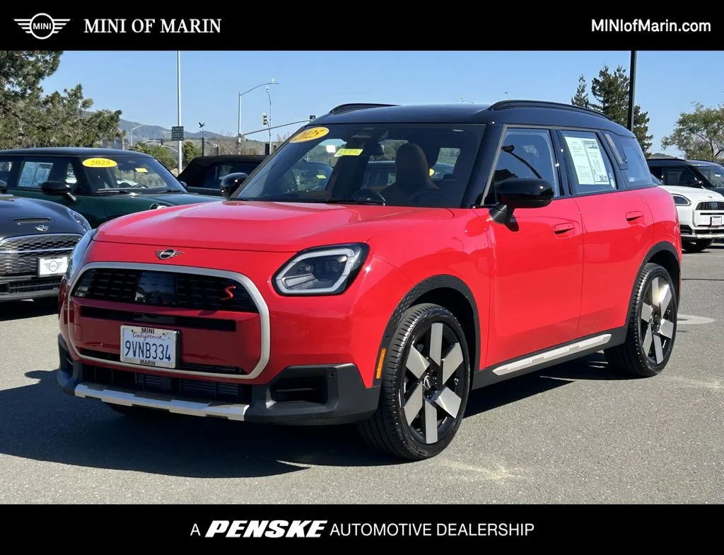 2025 MINI Countryman S ALL4's photo