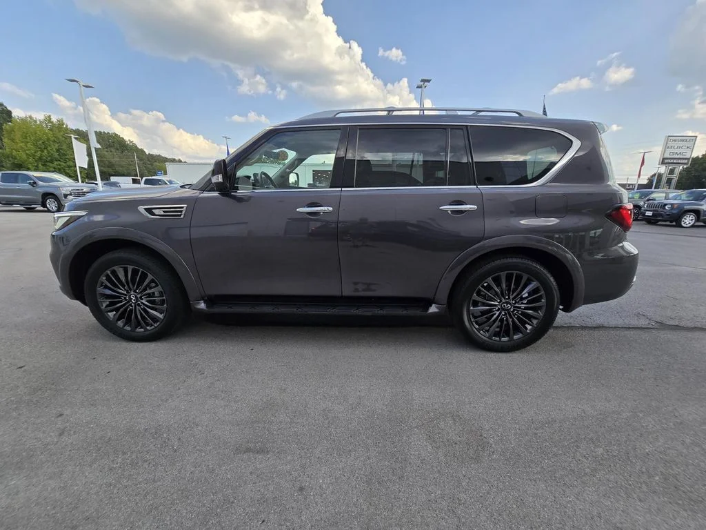 Used 2023 Gray INFINITI PREMIUM SELECT AWD image 4