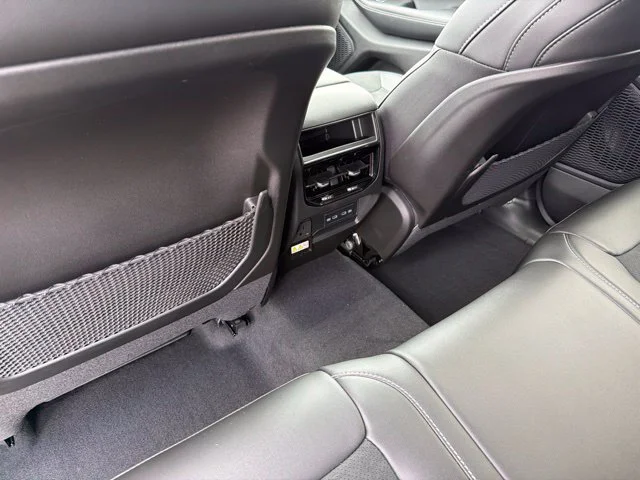 New 2026 White Jeep Altitude image 8