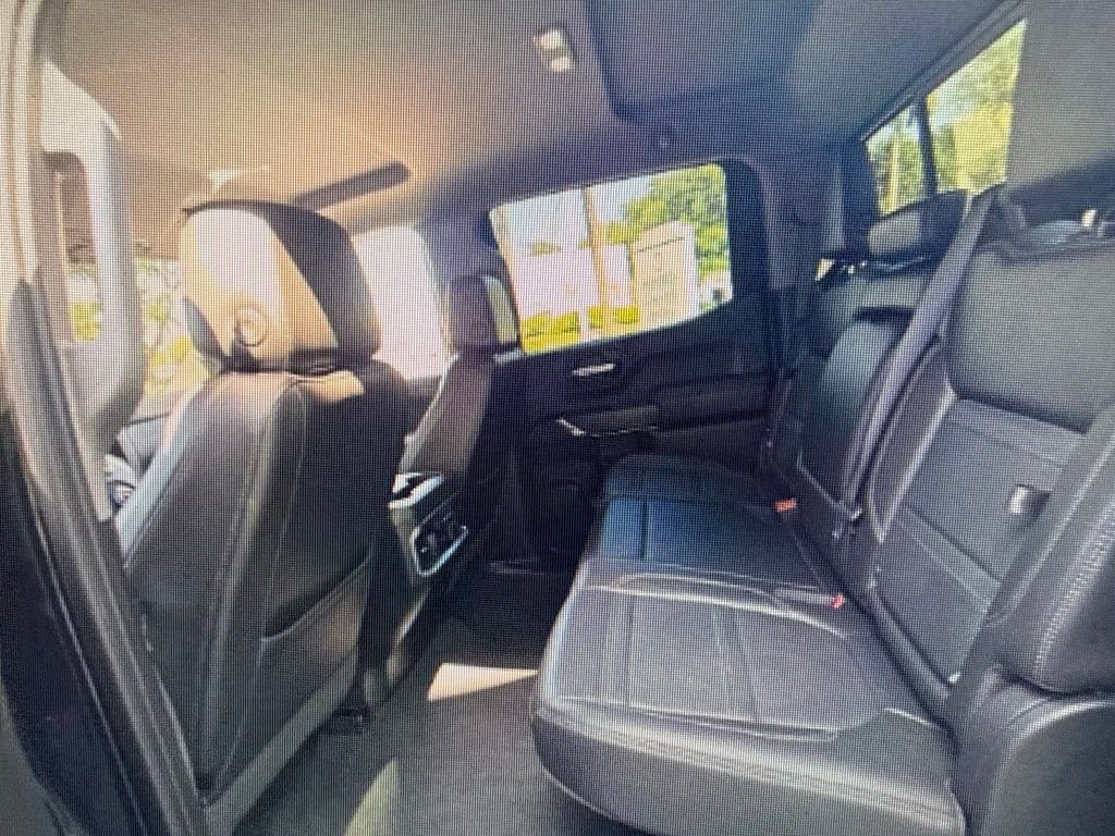 Used 2019 Black GMC Denali image 6