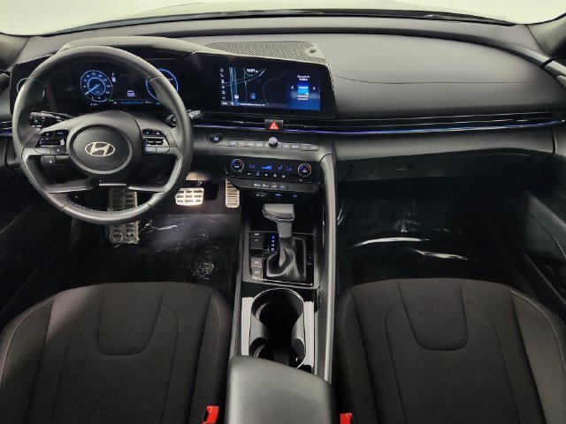 2025 Hyundai Elantra Blue - Photo 18