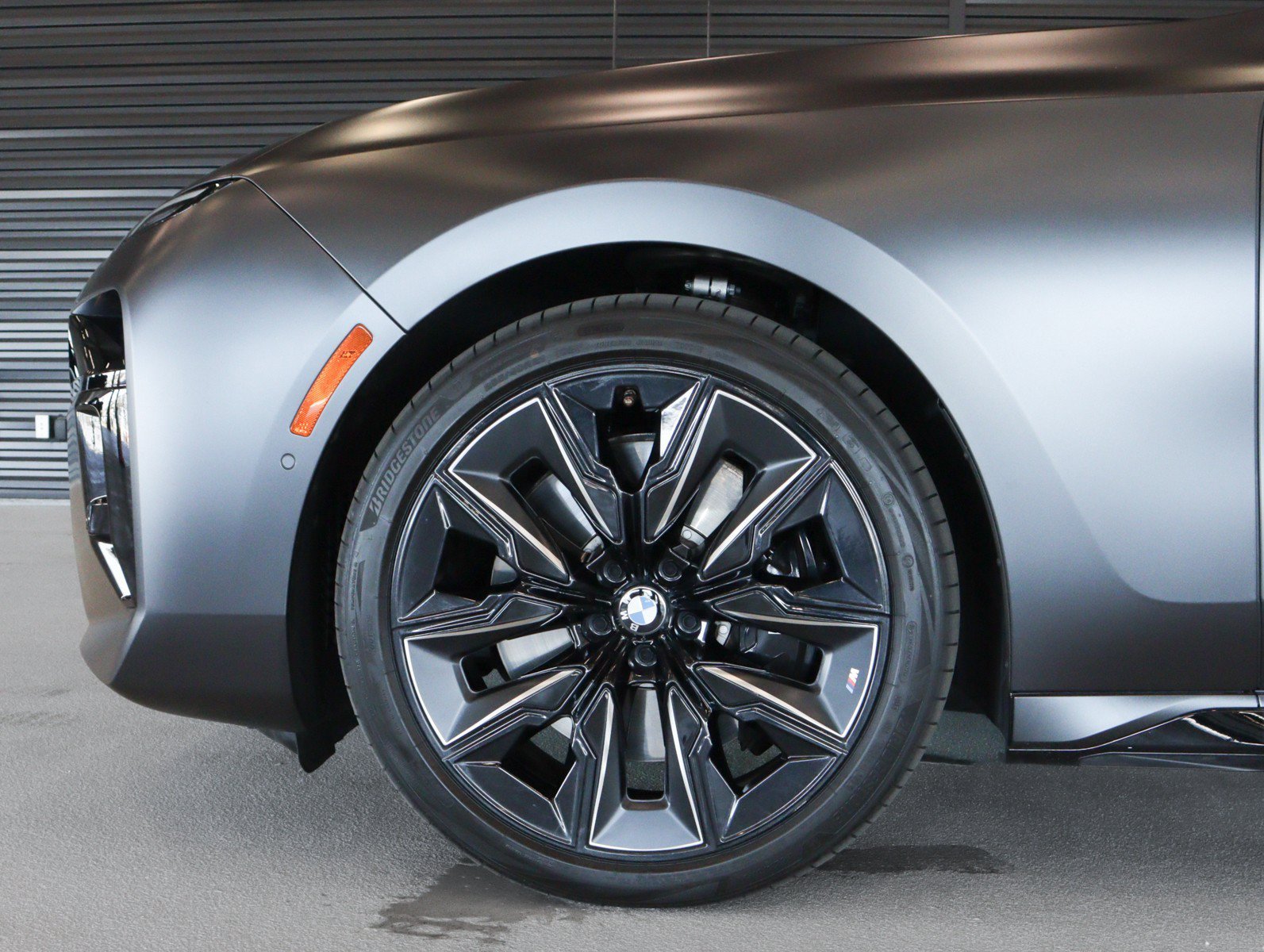 Used 2025 Frozen Deep Grey BMW 740i image 4