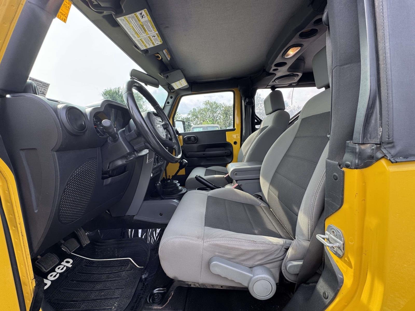 Used 2008 Detonator Yellow Jeep X image 14