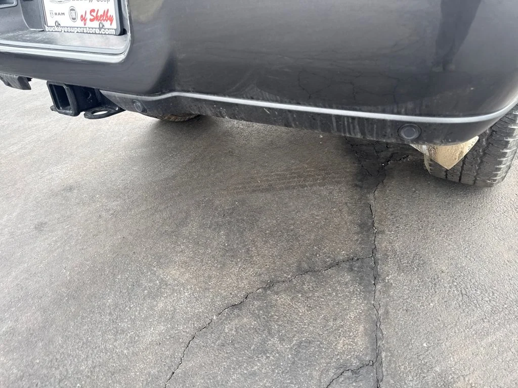 New 2026 Granite Crystal Metallic Clear-Coat Exterior Paint RAM LARAMIE image 15
