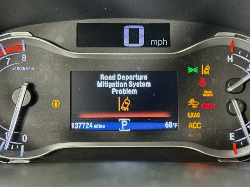 Certified Used 2017 Crystal Black Pearl Honda Touring image 17