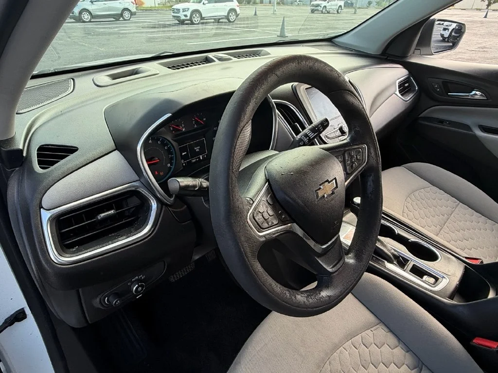 Used 2021 White Chevrolet LS image 10