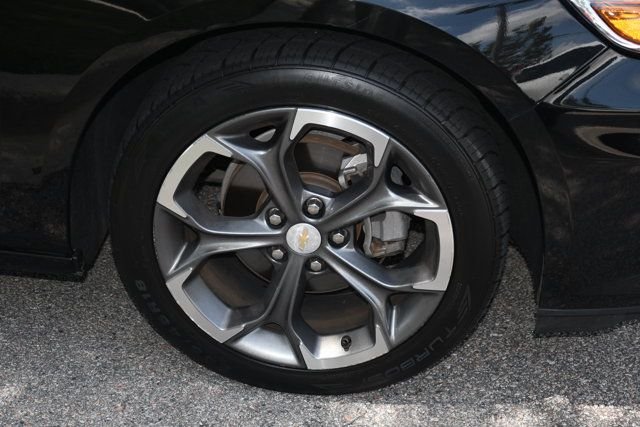 Used 2024 Black Chevrolet LT image 22