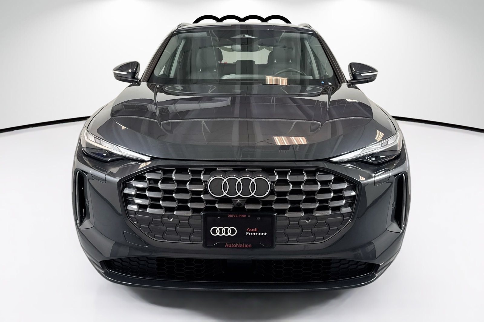 Used 2025 Tambora Gray Audi Premium image 2
