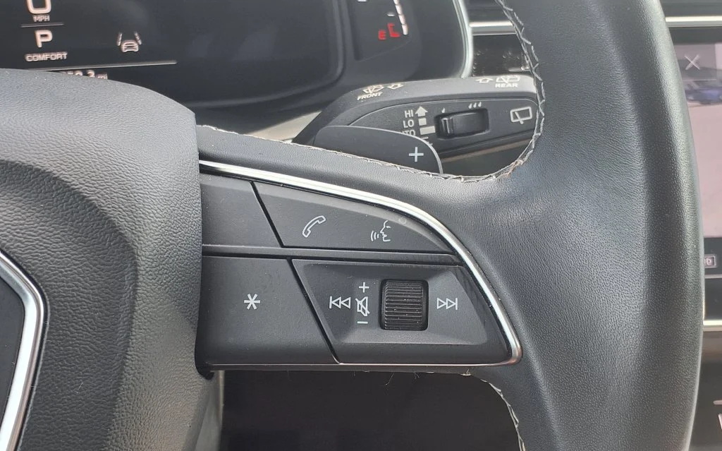 Used 2025 Black Audi 55 Premium Plus image 26