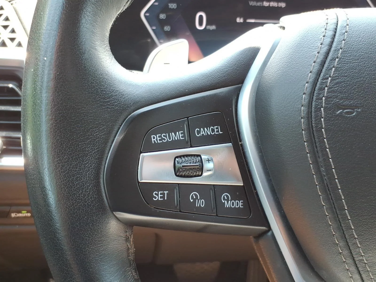 Used 2026  BMW sDrive40i image 15