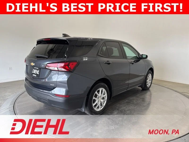 Used 2022 Gray Chevrolet LS image 7