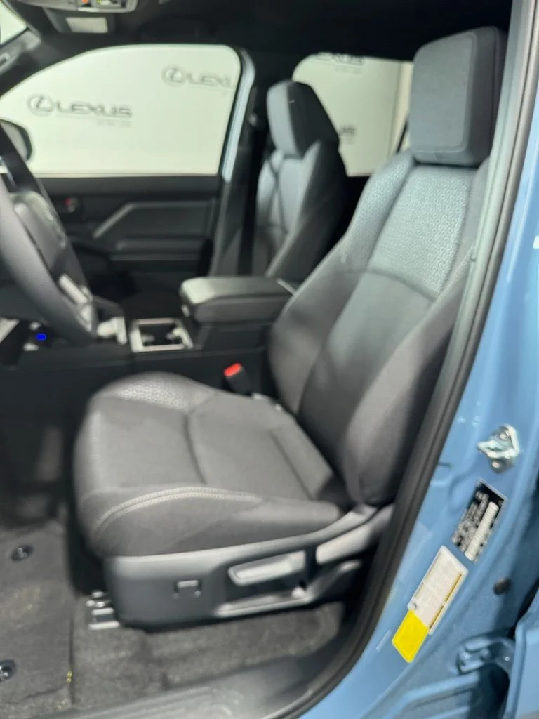 New 2026 Blue Toyota SR5 image 33