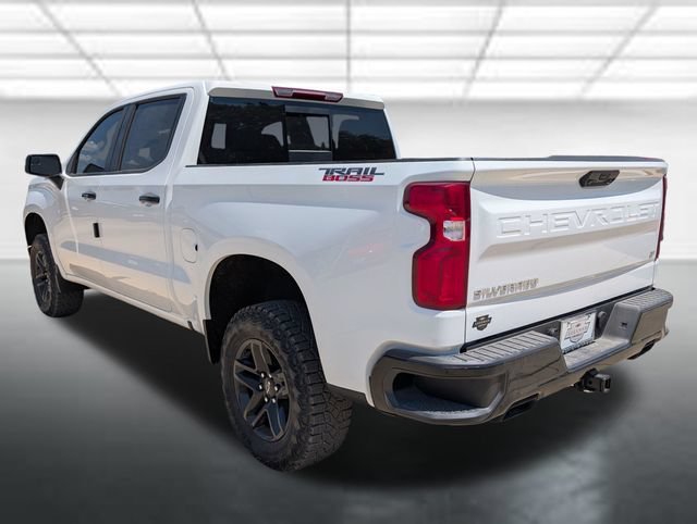 2026 Chevrolet Silverado 1500 LT Trail Boss - Photo 2