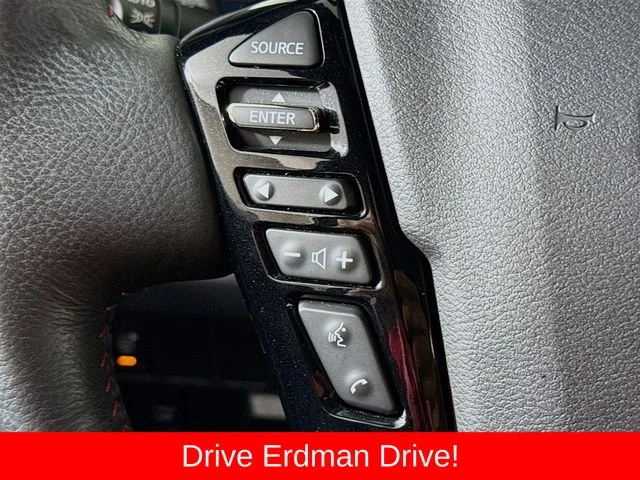 Used 2023 Black Nissan PRO-X image 32