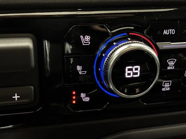 2026 GMC Sierra 2500HD SLT - Photo 6