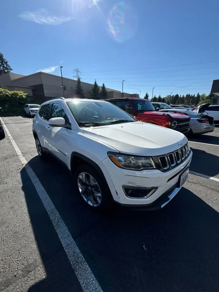 Used 2019 White Clearcoat Jeep Limited image 3