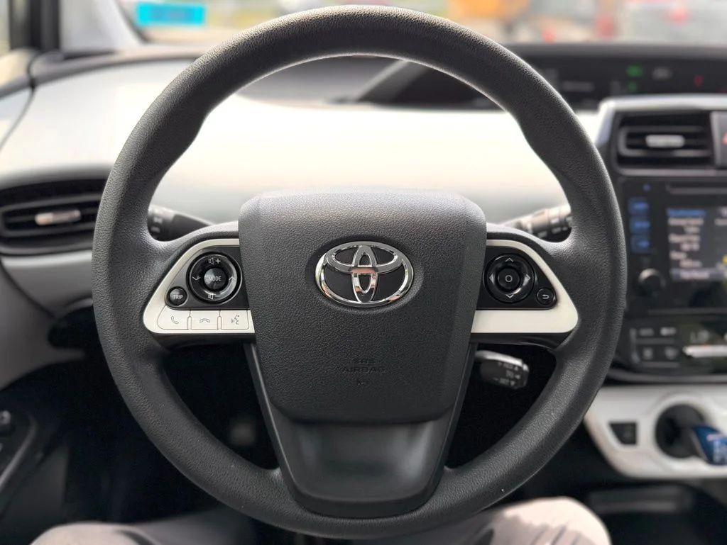 Used 2016 Beige Toyota Two image 7