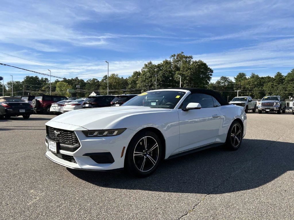 Used 2024 White Ford EcoBoost Premium image 7